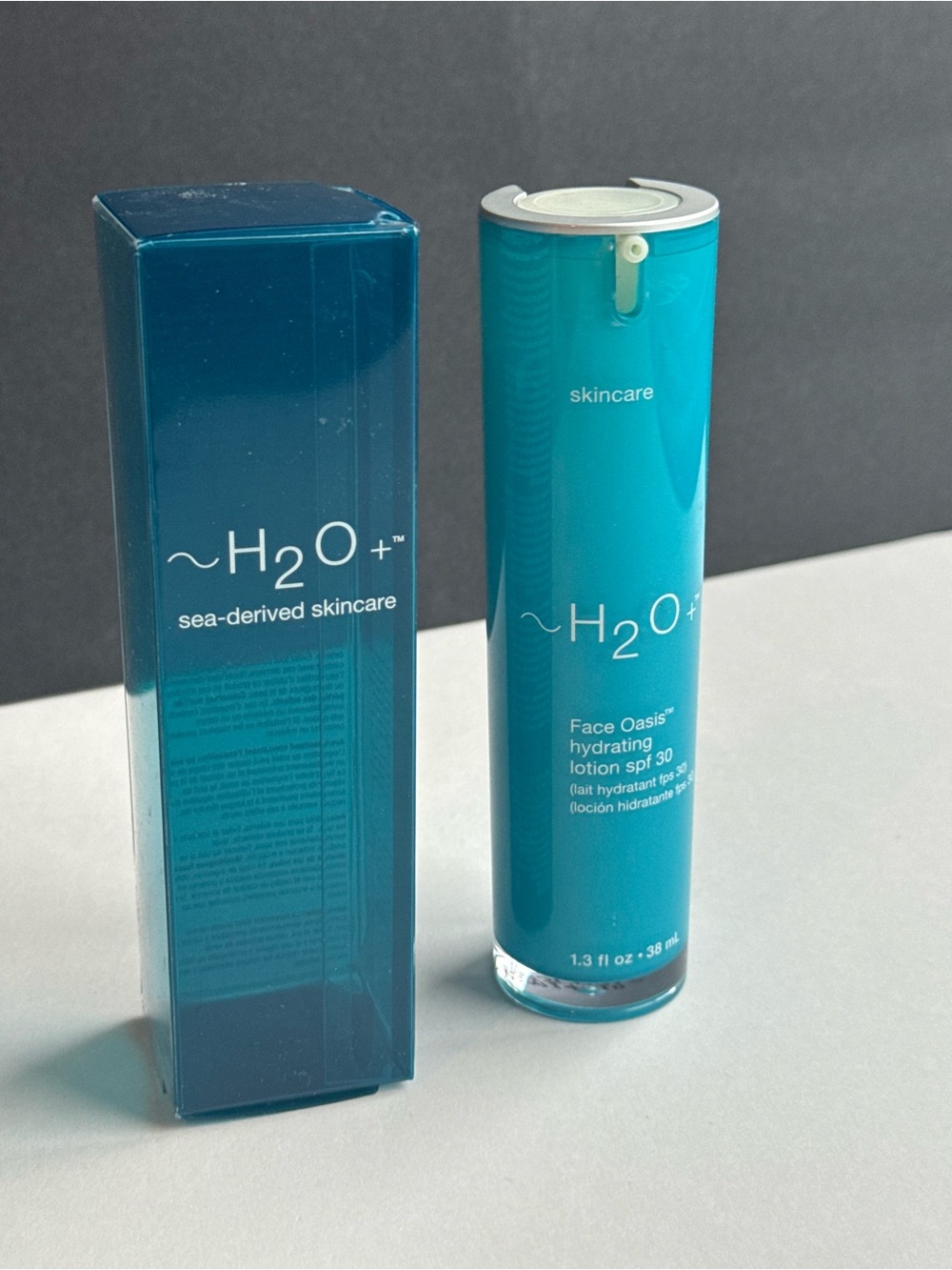 H2O+ Face Oasis hydrating lotion with SPF 30 1.3oz